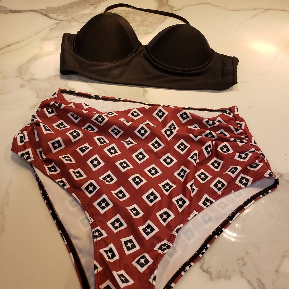 Bathing suit